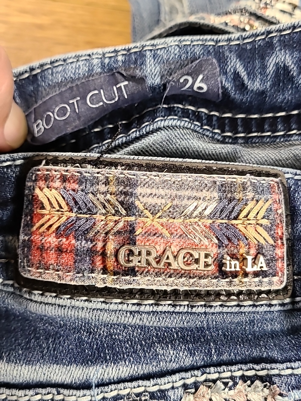 GRACE IN LA BOOT CUT 26x31 WOMENS GIRLS PRE-OWNED DESTROYED STRECH DENIM JEANS - Picture 8 of 8